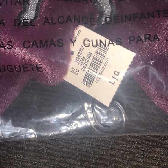 Victoria’s Secret Fur Slides - Picture 3 of 3